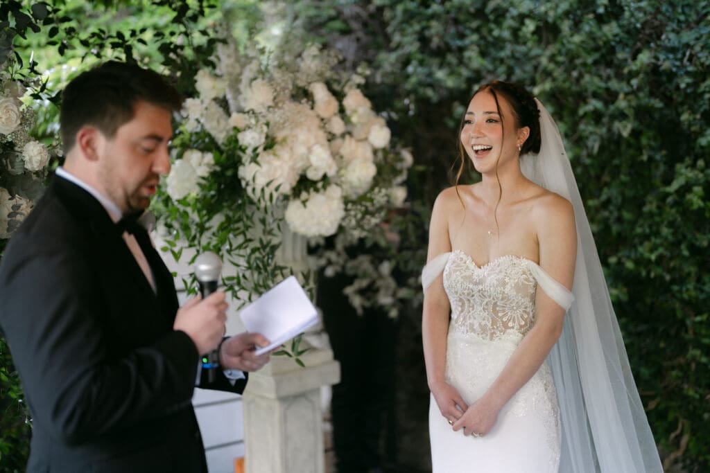 Couple having a symbolic ceremony in Lake Como 